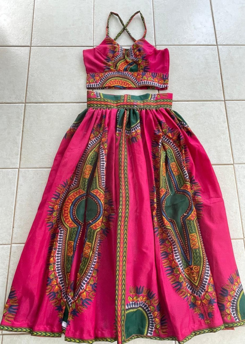 Ensemble jupe évasée & haut décolleté 